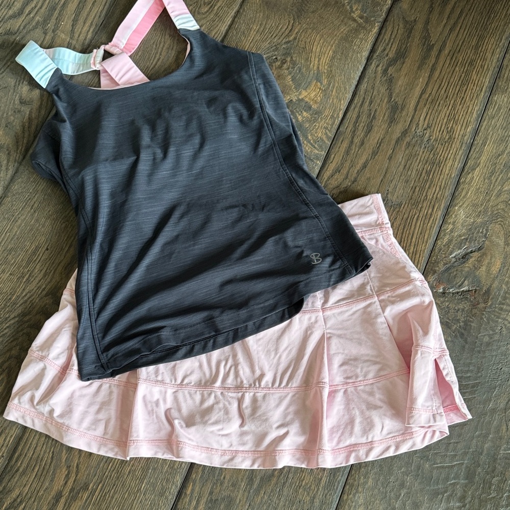 SET - SOFIBELLA Athletic Tank with Pink Skort LIKE NEW